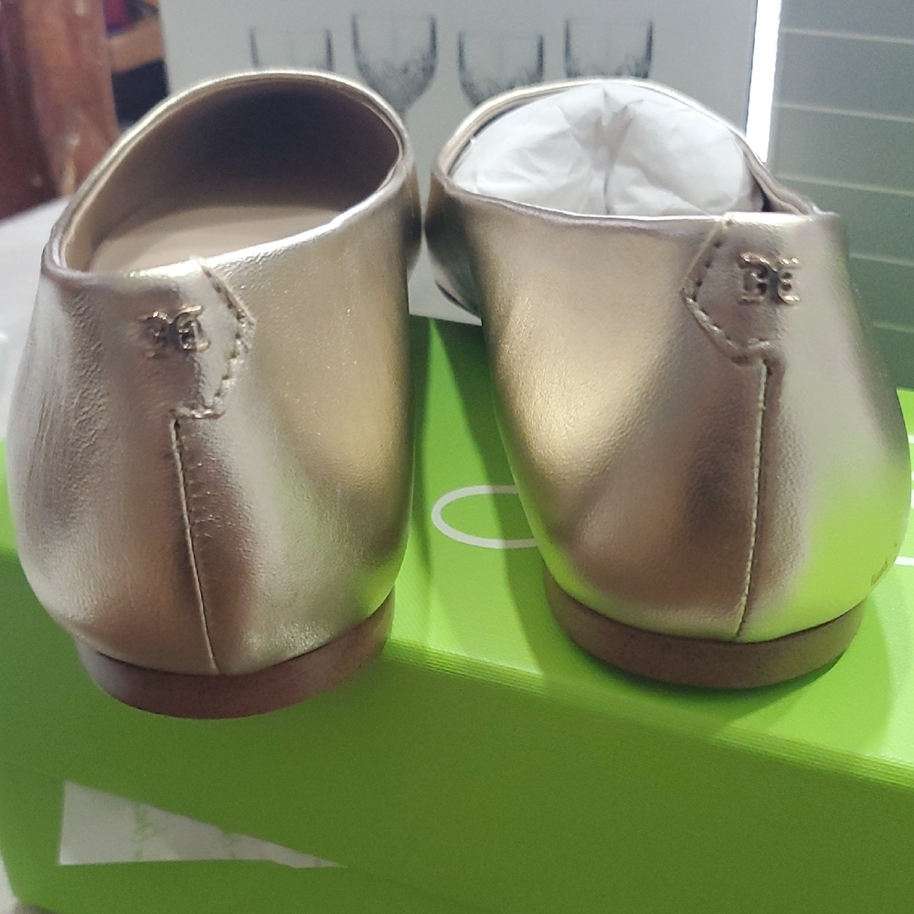 Sam Edelman Women's Metallic Flats - Picture 5 of 12